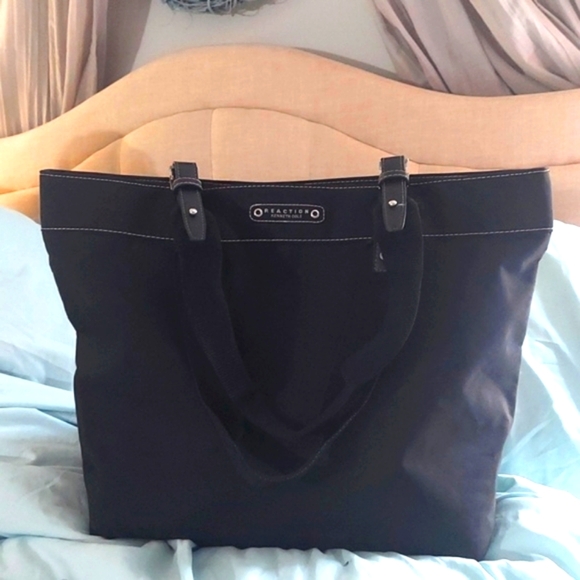 Kenneth Cole Reaction Black Nylon Tote bag - Picture 4 of 16